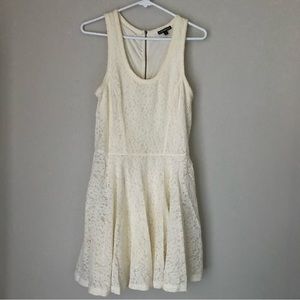 White Floral Express Dress